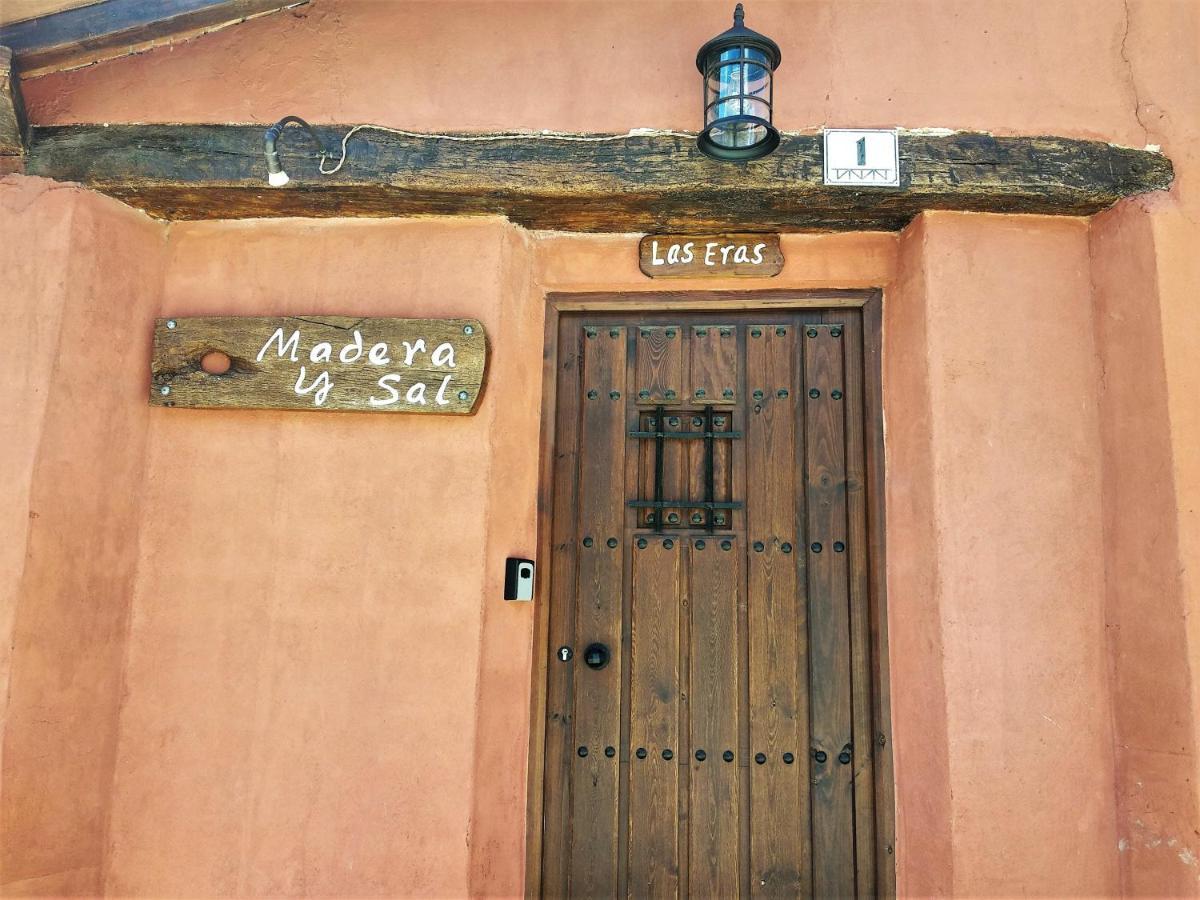 Casa Rural Madera Y Sal Salinas de Anana Exterior photo